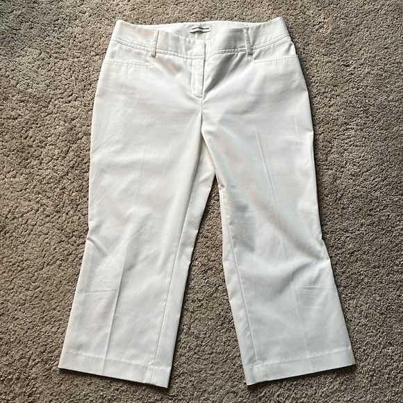 Express Capris - Picture 2 of 5